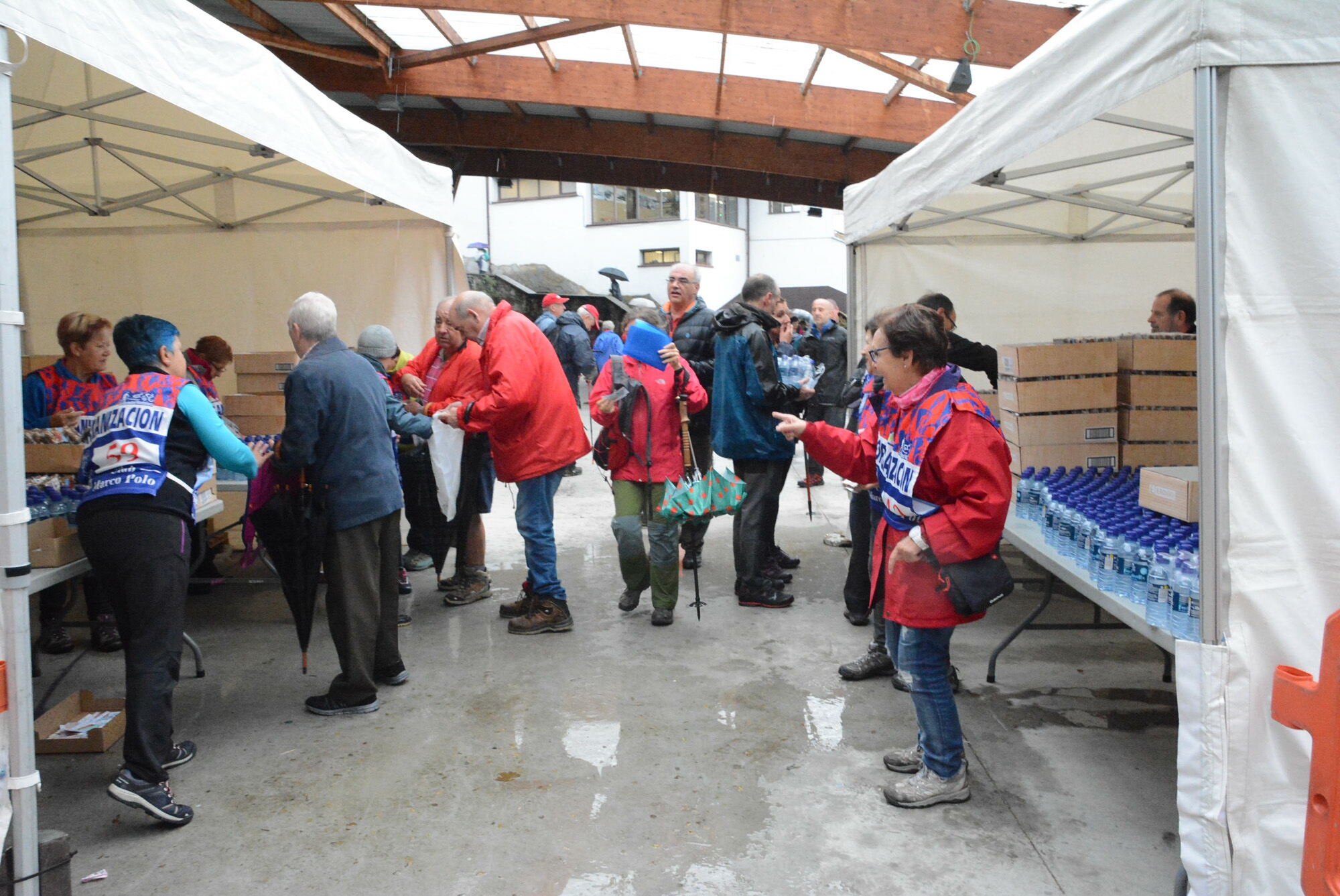 Foto 96 de la avituallamiento y mirador - Galería de la Subida a Artxanda 2019
